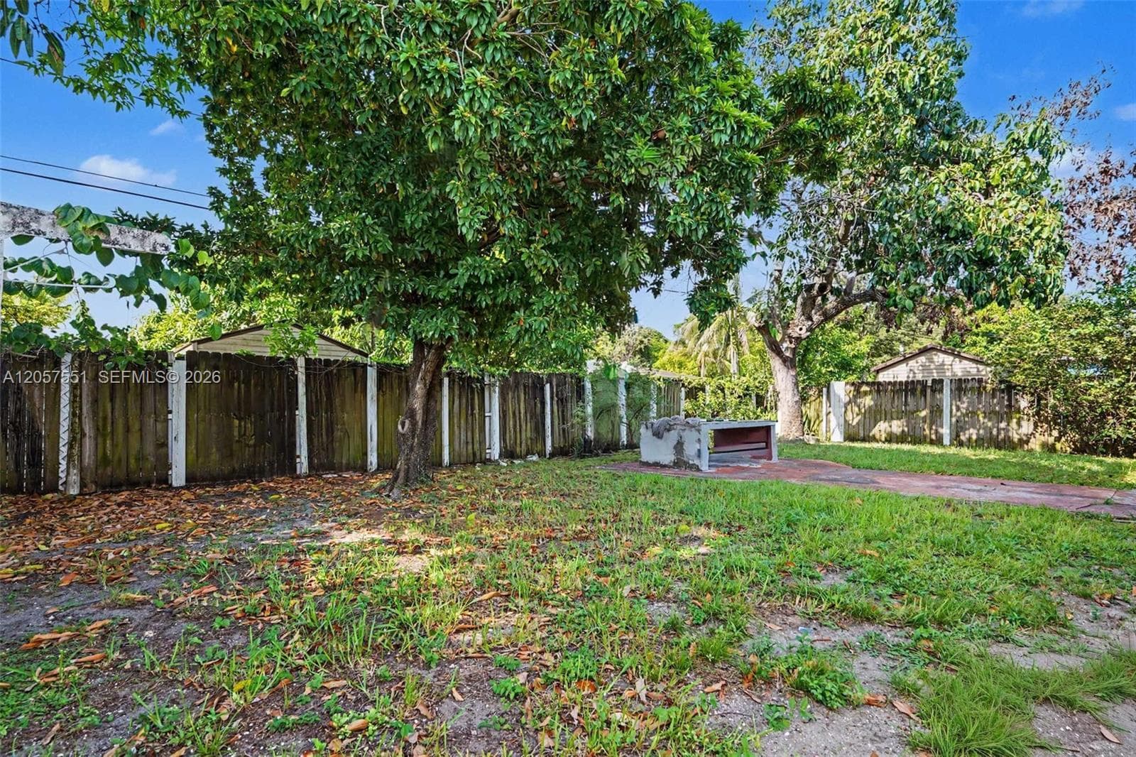 281 NE 169th St, North Miami Beach FL 33162 photo 2
