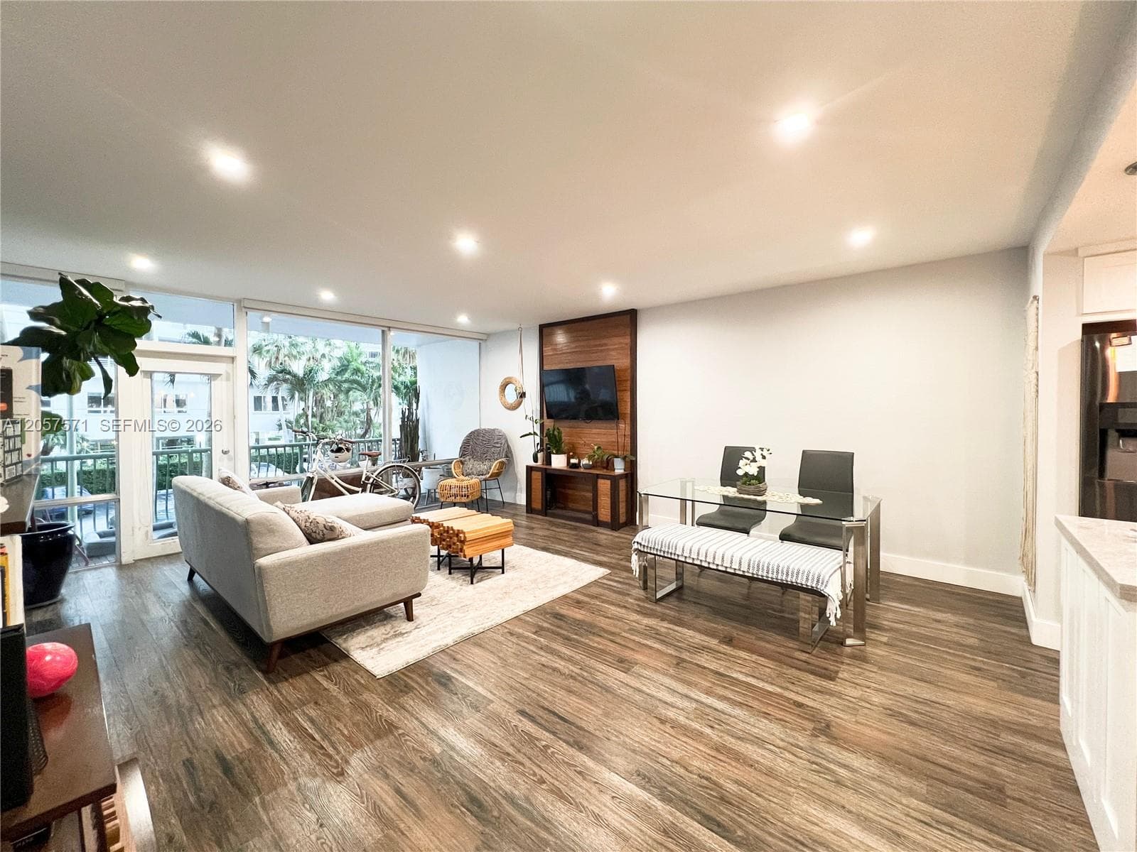 1408 Brickell Bay Dr # 212, Miami FL 33131 photo 5