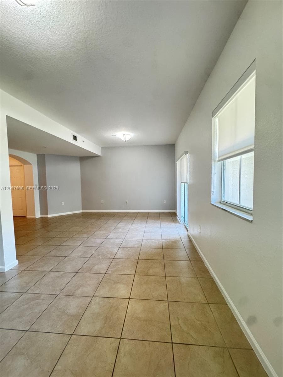 11601 NW 89 St # 106, Doral FL 33178 photo 4