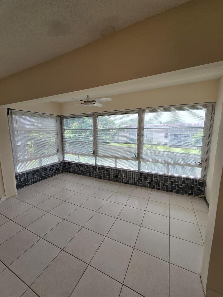 8321 SANDS POINT Boulevard # D306, Tamarac FL 33321 photo 5