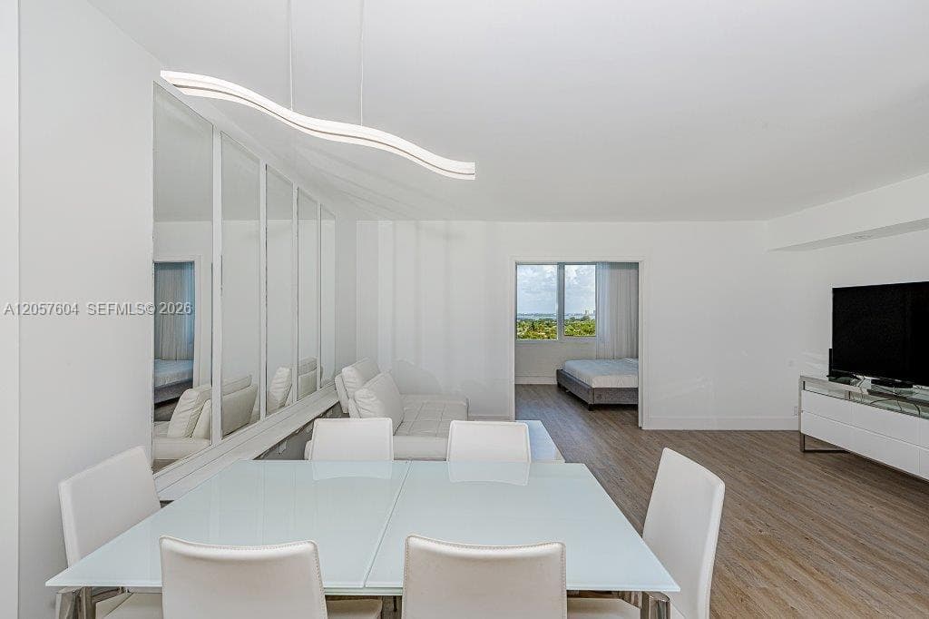 2301 Collins Ave # 1528, Miami Beach, FL 33139 photo 2