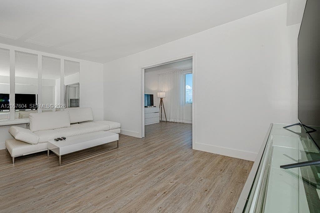 2301 Collins Ave # 1528, Miami Beach, FL 33139 photo 5