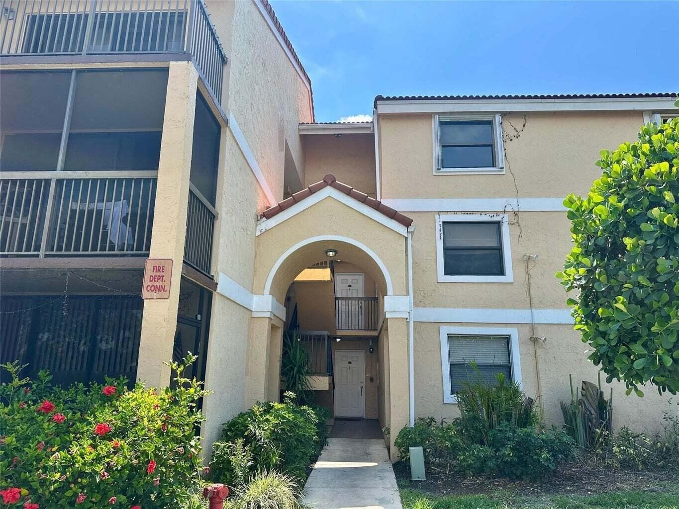5701 RIVERSIDE Drive # 205B6, Coral Springs FL 33067