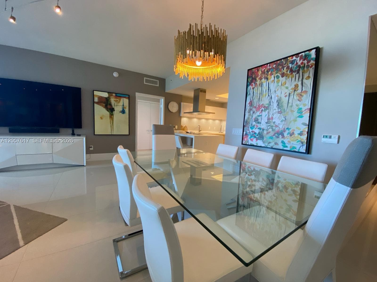 17301 Biscayne Blvd # 1808, North Miami Beach FL 33160 photo 4