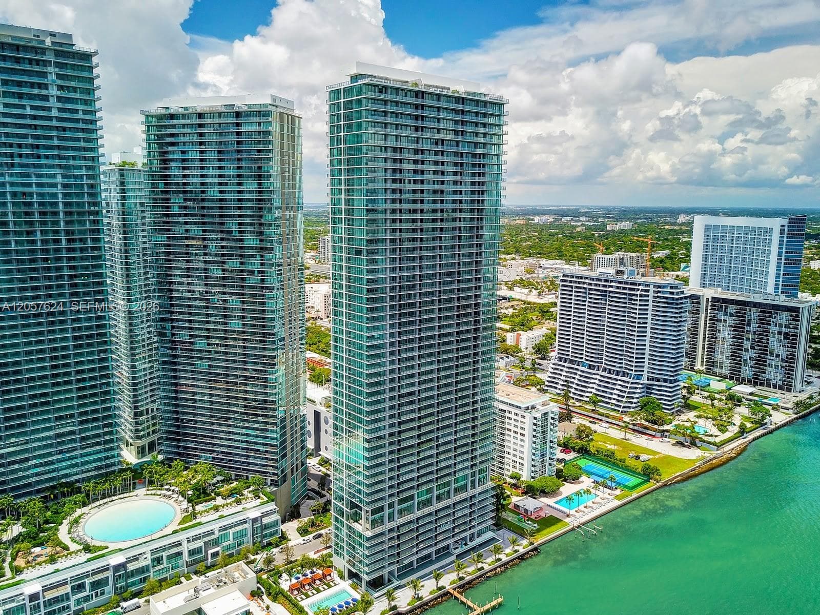 3131 NE 7th Ave, Miami FL 33137 photo 2