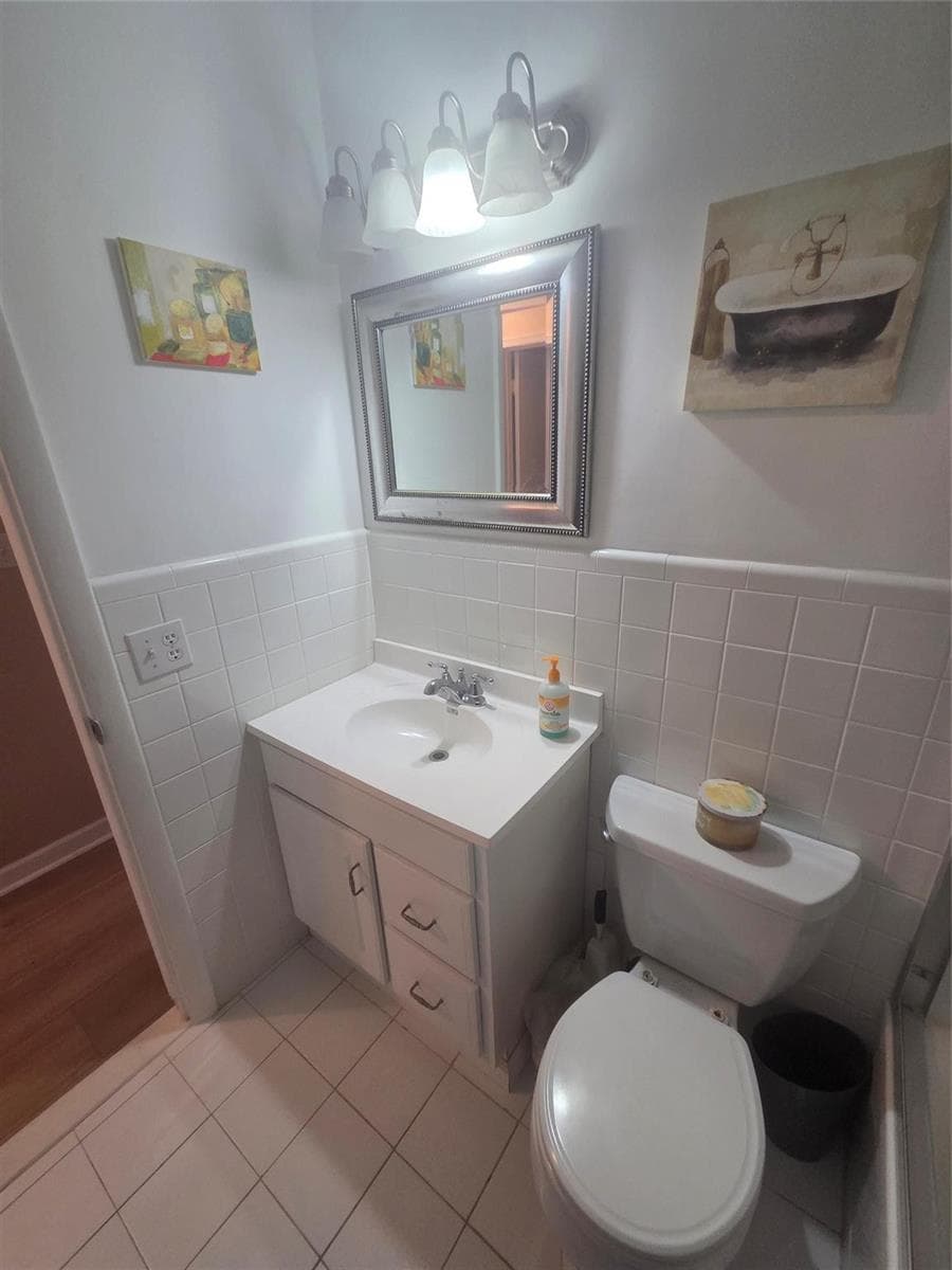 1920 NE 51ST Court # 201, Fort Lauderdale, FL 33308 photo 5
