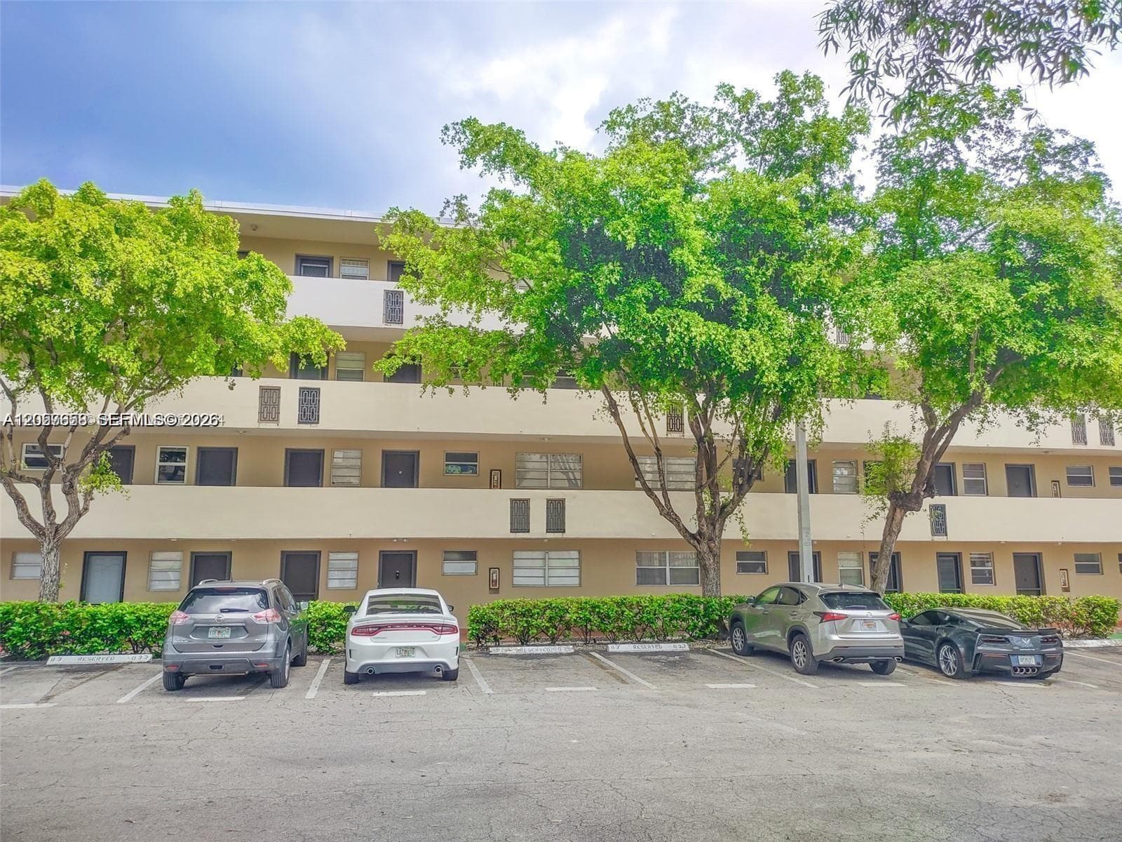 1710 NE 191st St # 3, Miami FL 33179 photo 2