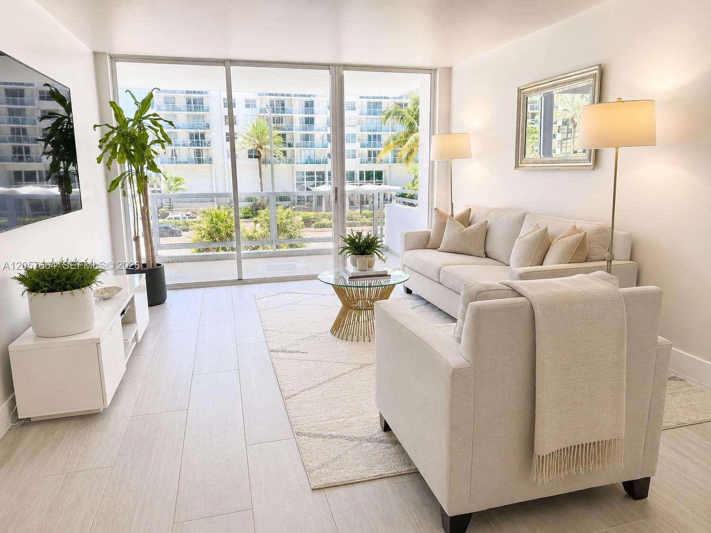 5700 Collins Ave # 3C, Miami Beach FL 33140 photo 2