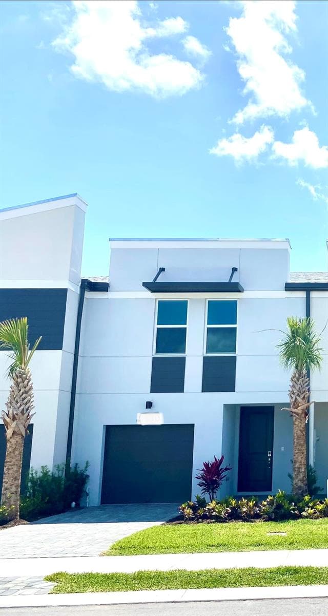 5677 MENTMORE Drive # 5677, Mangonia Park FL 33407 photo 3
