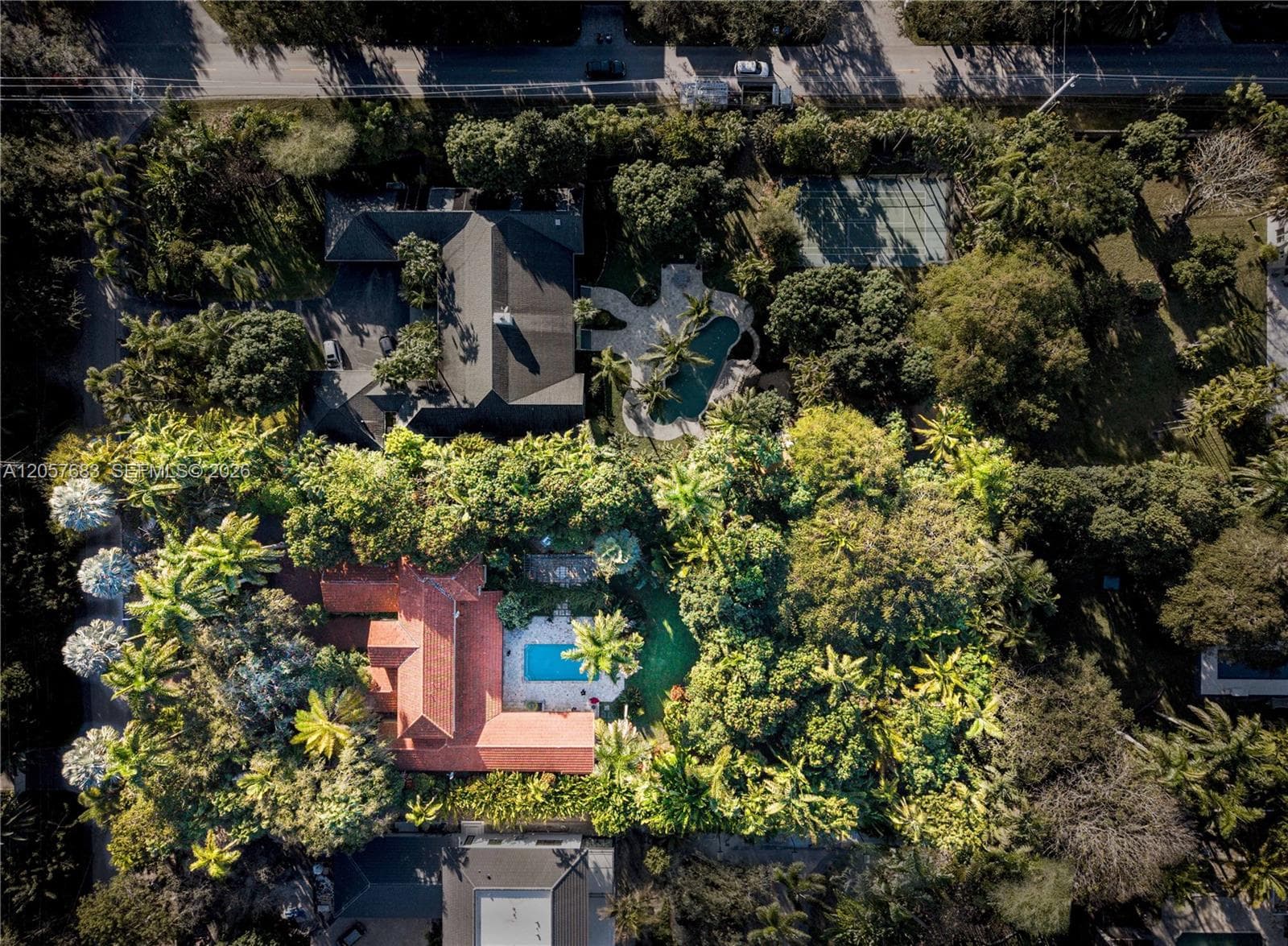 4867 SW 82nd St, Miami FL 33143 photo 2