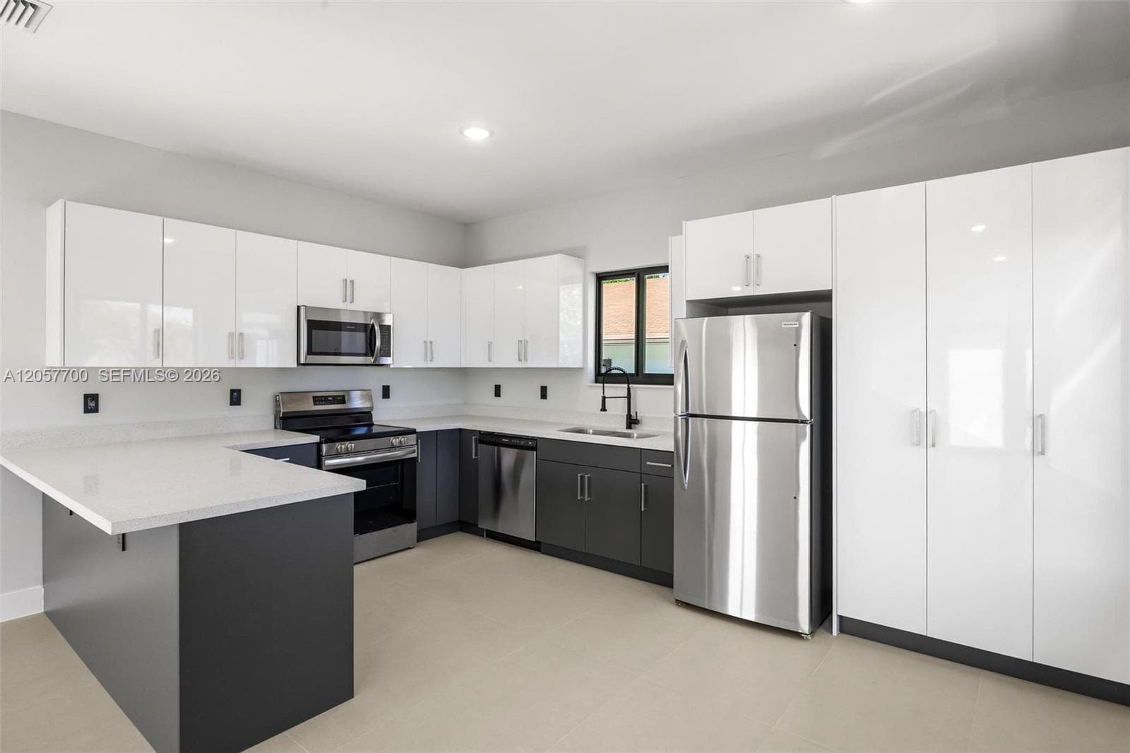 601 NW 3rd Ave # A, Hallandale Beach FL 33009 photo 3