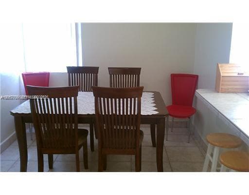 6410 SW 39th St, Miami FL 33155 photo 3