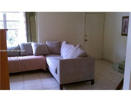6410 SW 39th St, Miami FL 33155 photo 5