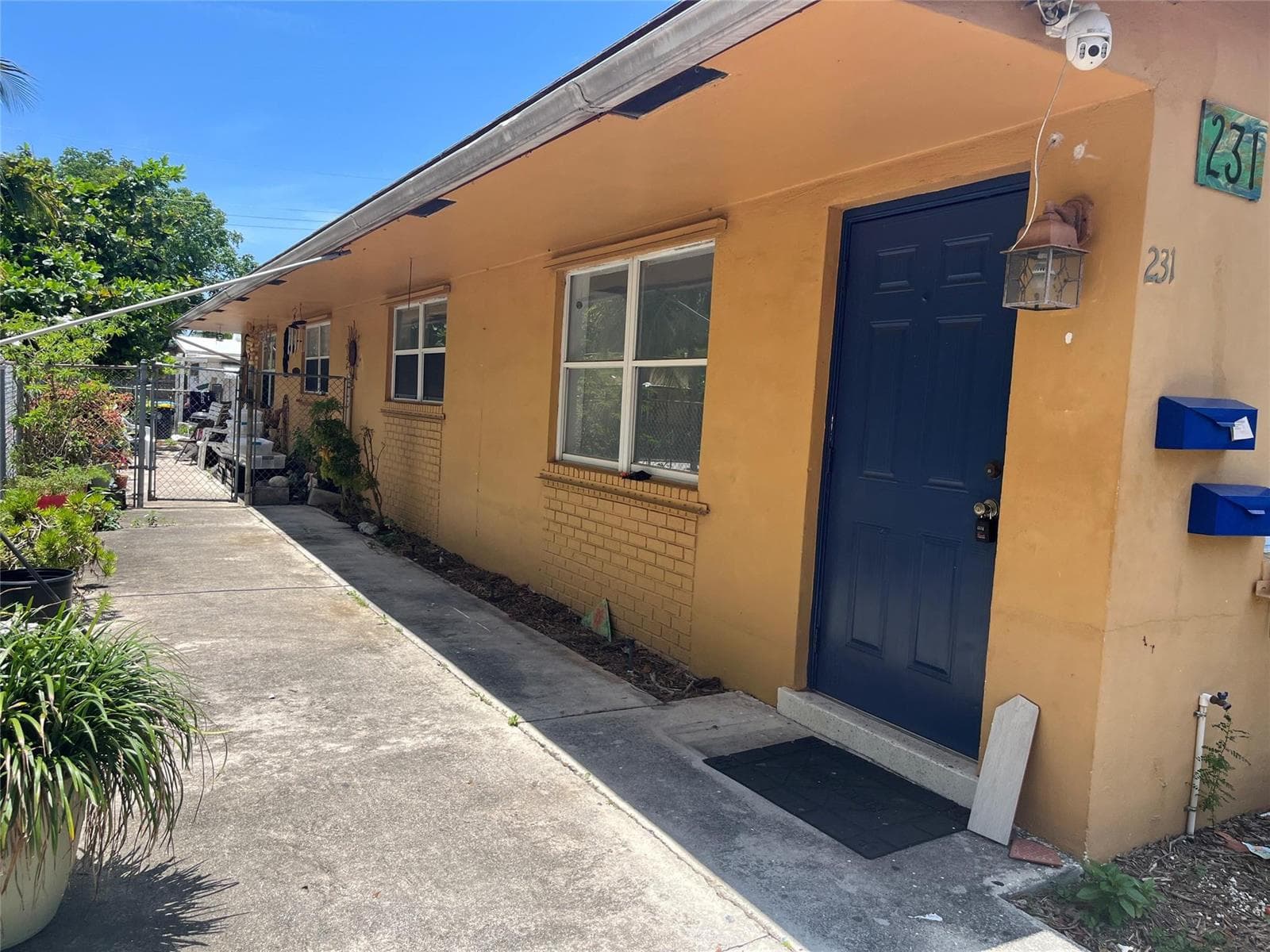 231 SW 8TH Street # B, Dania Beach FL 33004