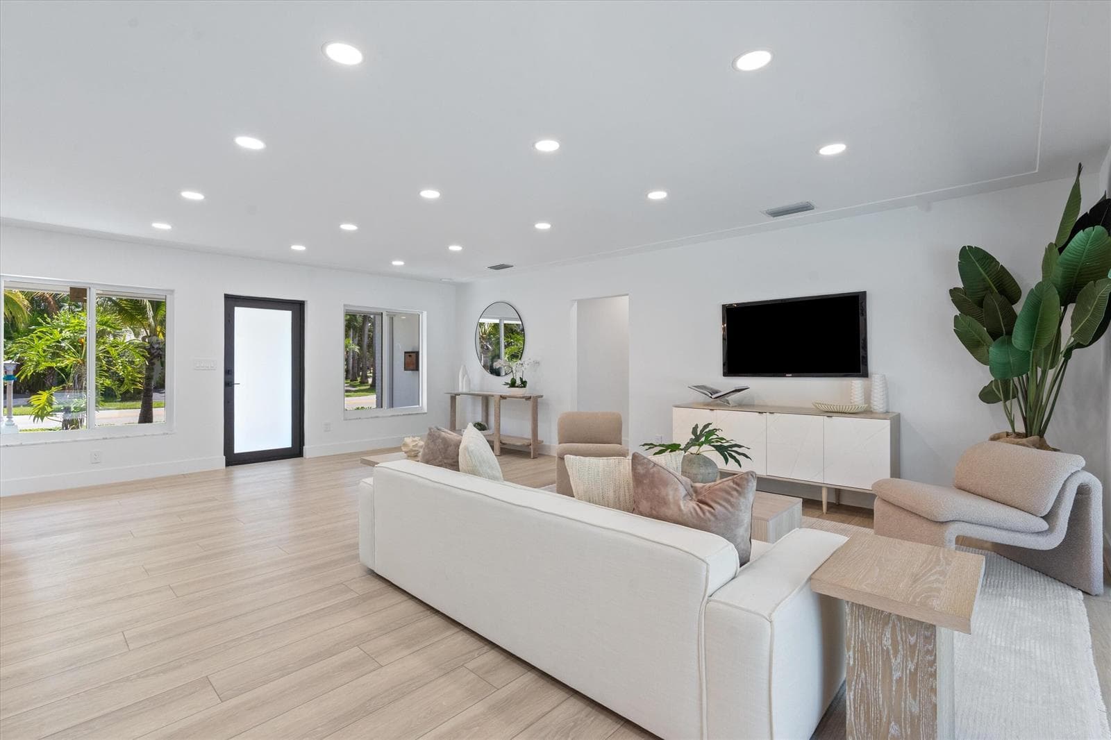2919 NW 11TH Terrace, Wilton Manors FL 33311 photo 5