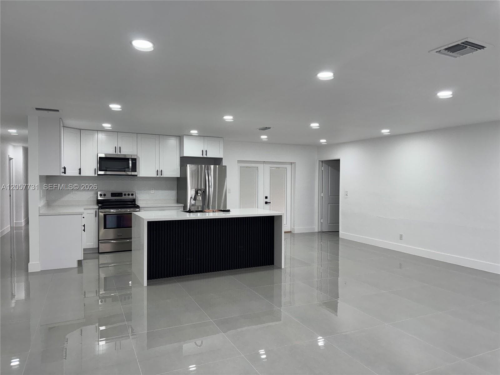 1370 SW 32nd St, Fort Lauderdale FL 33315 photo 5
