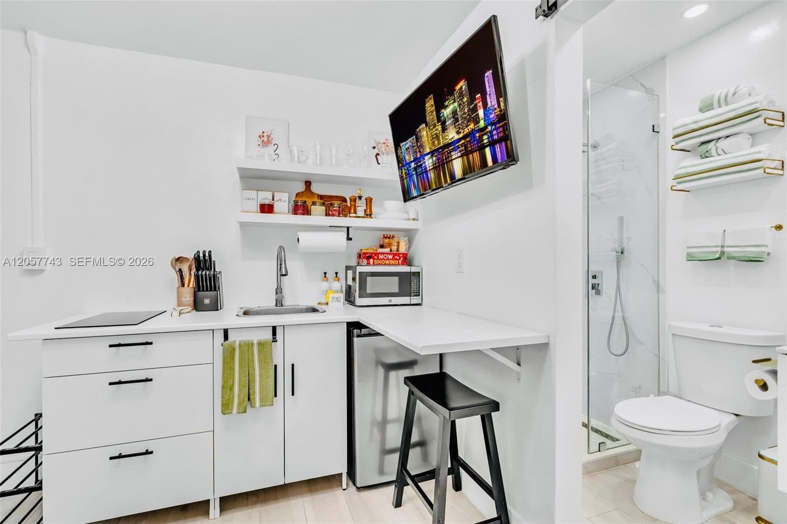 1451 NW 31st St # 1, Miami FL 33142 photo 5