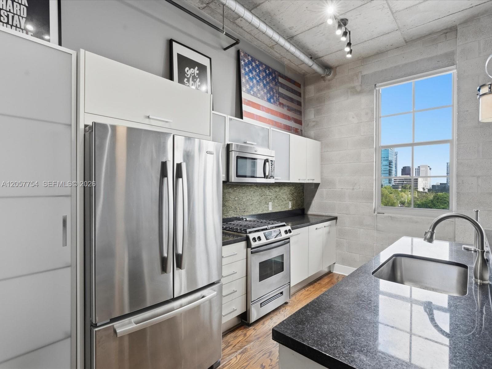 410 NW 1st Ave # 604, Fort Lauderdale FL 33301 photo 2