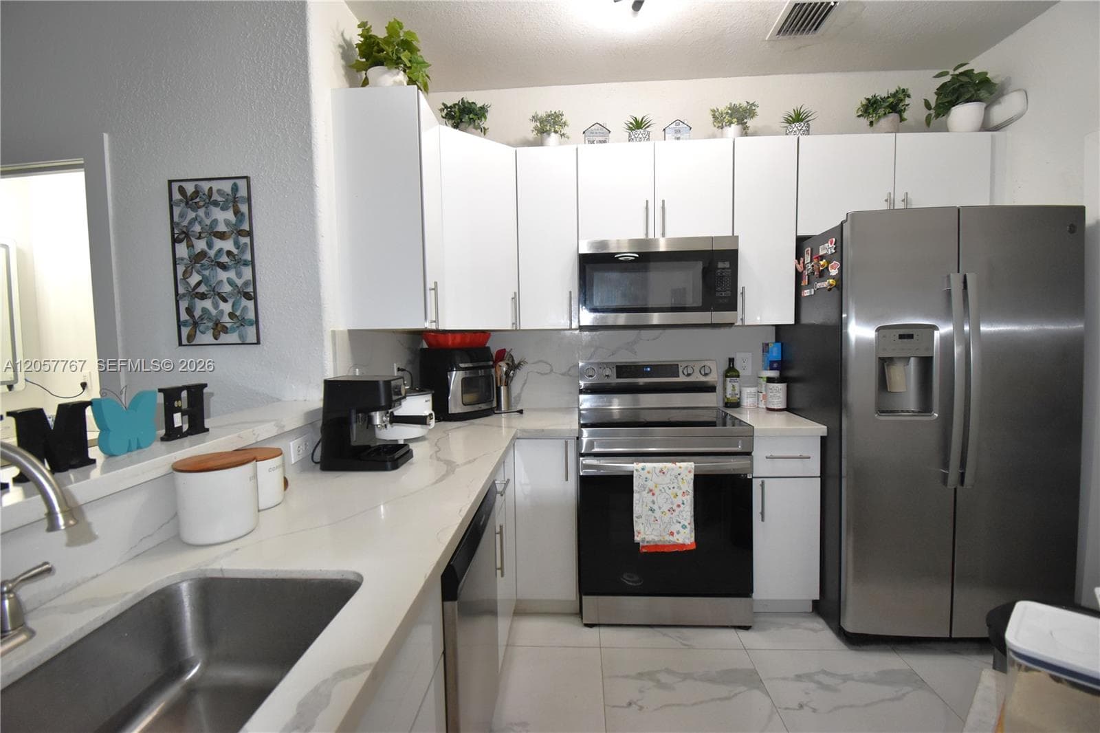 3818 SW 171st Ter, Miramar FL 33027 photo 3