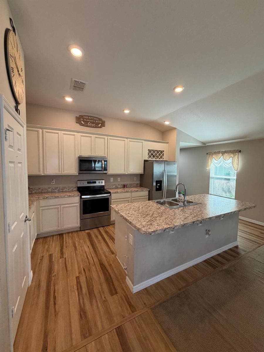 5670 NW Pine Trail Circle, Port St. Lucie FL 34983 photo 3