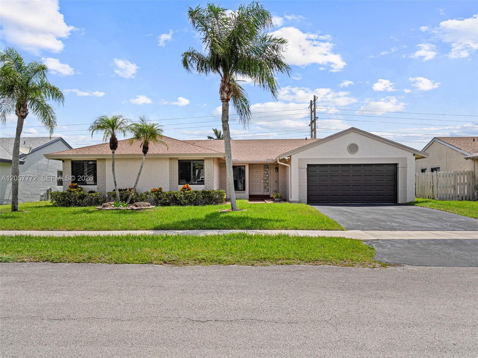600 Fairfax Ave, Davie FL 33325 photo 2