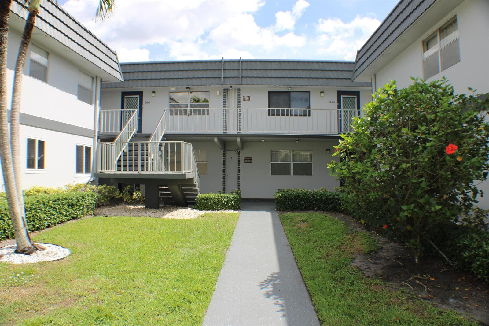 638 Saxony N, Delray Beach FL 33446 photo 5