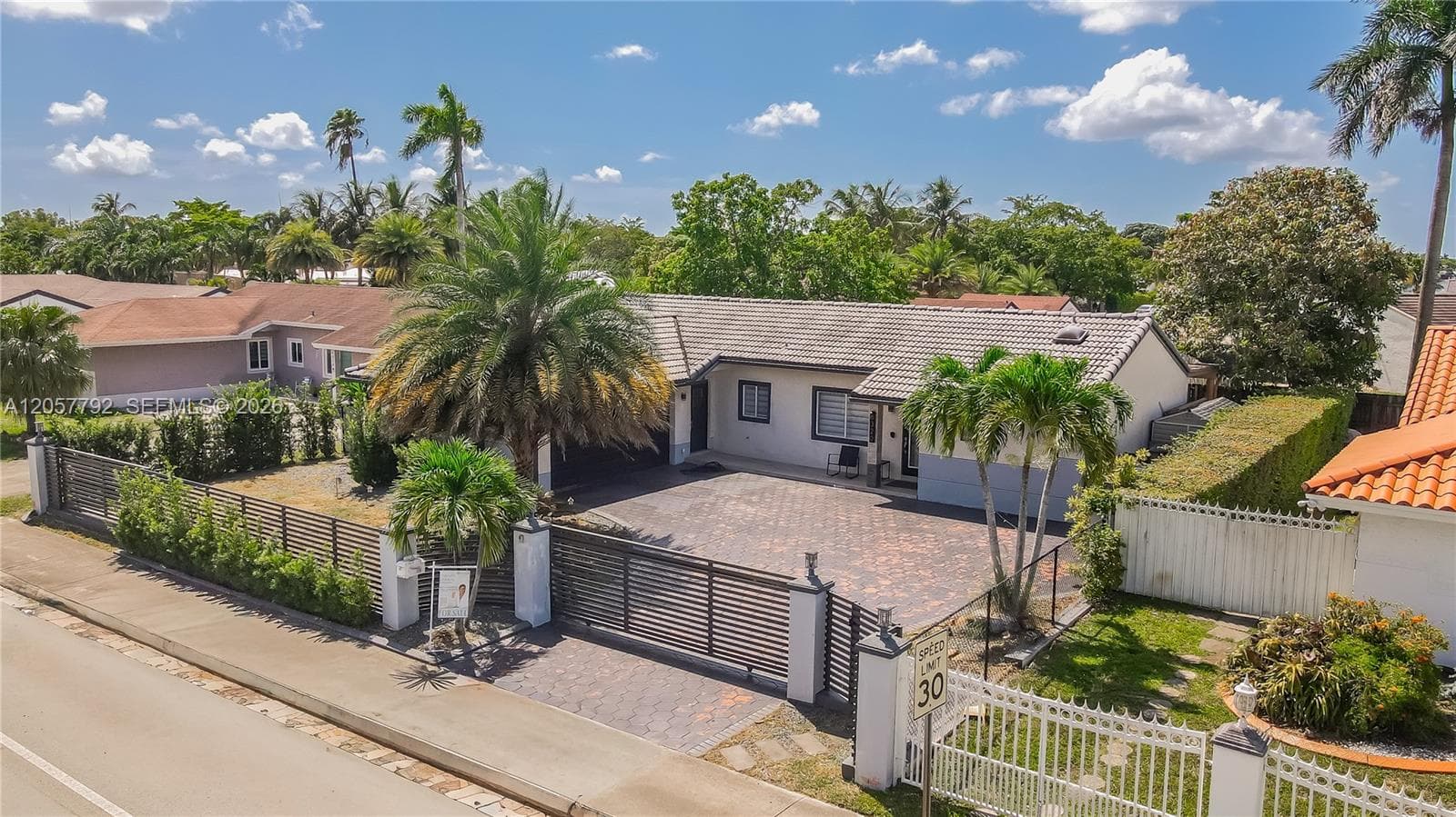 6320 NW 199th St, Hialeah FL 33015