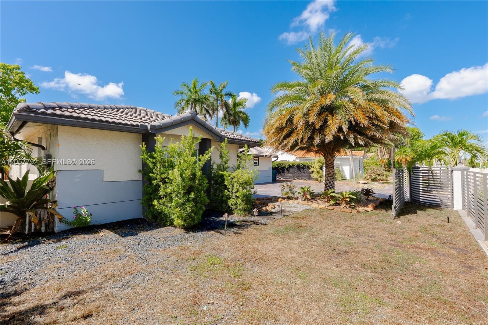 6320 NW 199th St, Hialeah FL 33015 photo 5