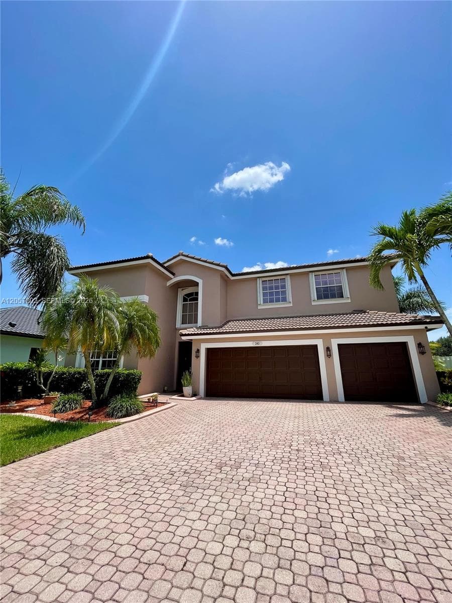 340 SW 167th Ave, Pembroke Pines FL 33027 photo 2