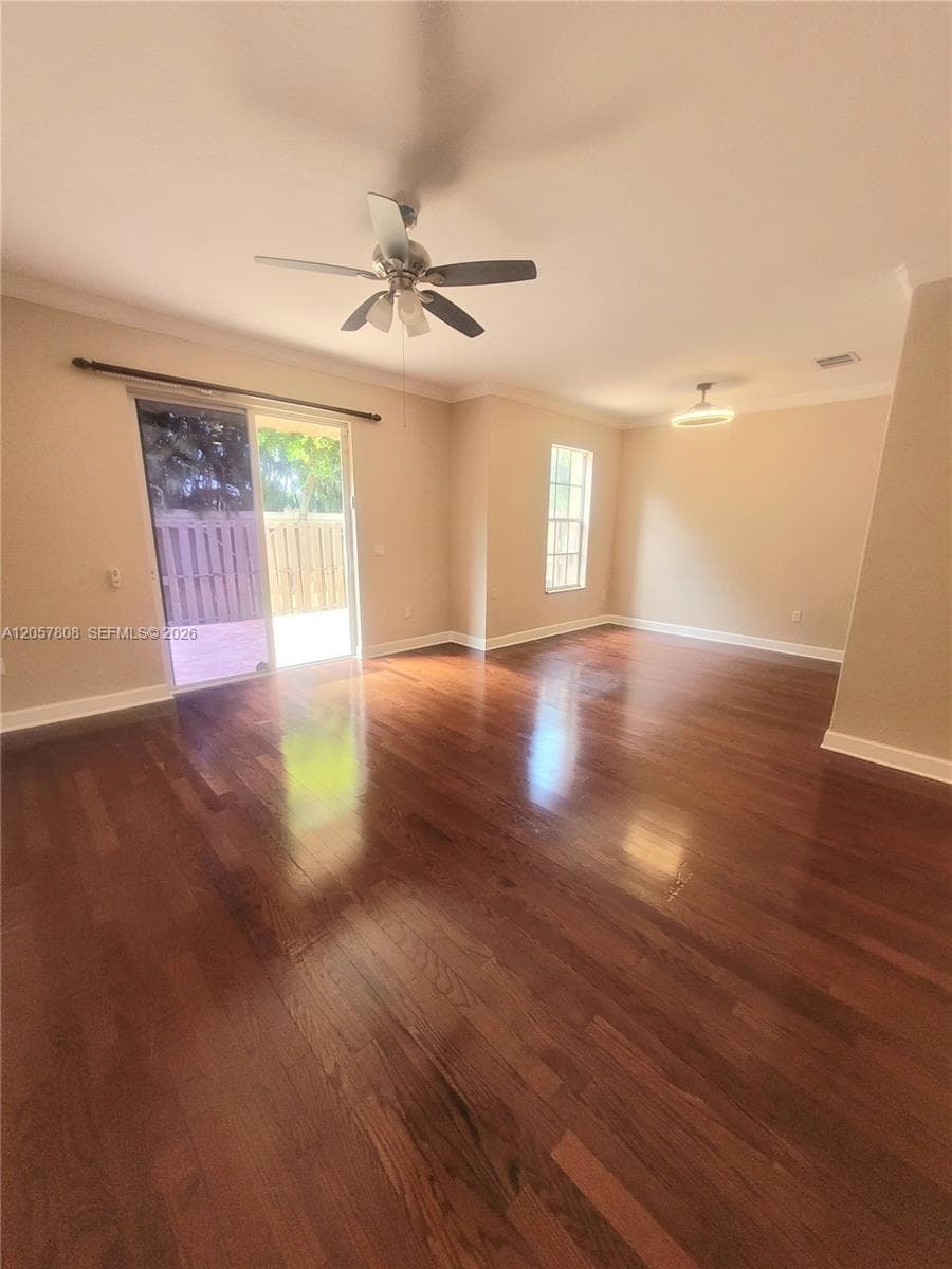 8707 Buckskin Mnr # 12, Davie FL 33328 photo 5