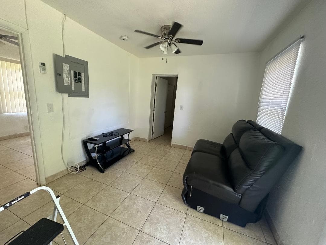 705 NE 3RD Street # 2, Hallandale Beach, FL 33009 photo 3
