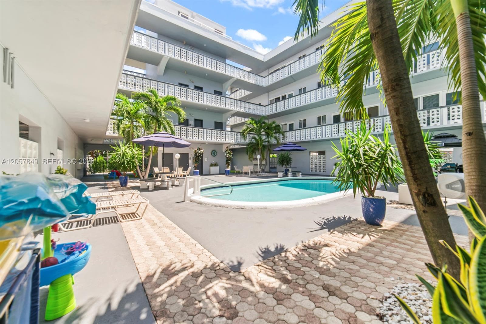 1818 Rodman St # 4A, Hollywood FL 33020 photo 3