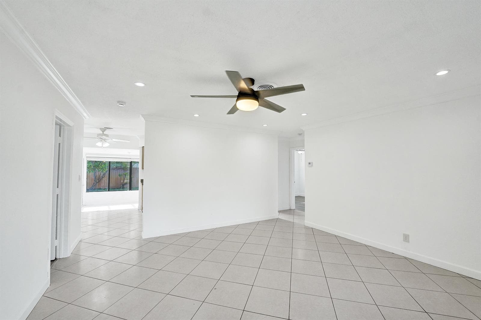 4360 NE 13th Avenue, Oakland Park FL 33334 photo 5