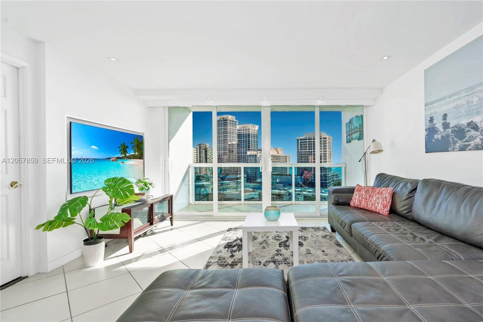 6770 Indian Creek Dr # 15T, Miami Beach FL 33141 photo 2