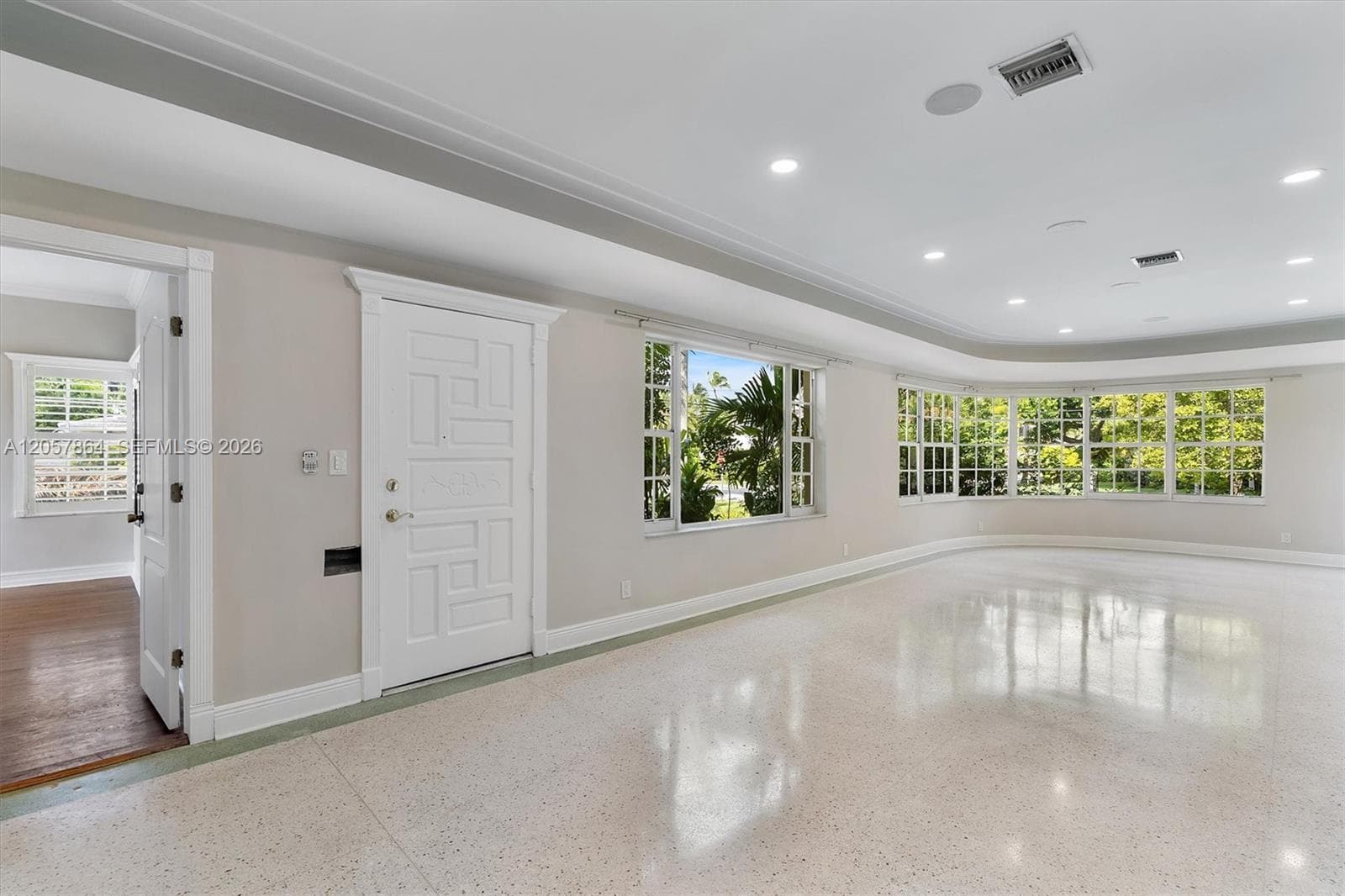 4445 N Michigan Ave, Miami Beach FL 33140 photo 5