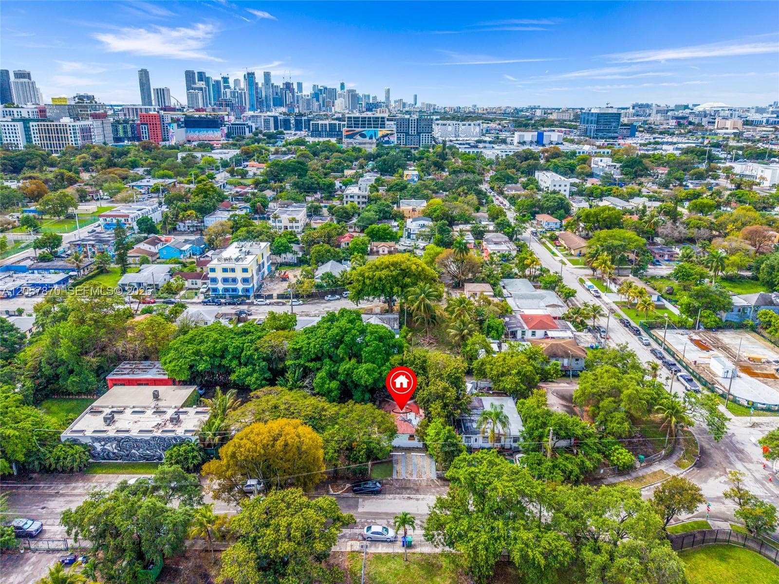 270-272 NW 35th St, Miami FL 33127 photo 2