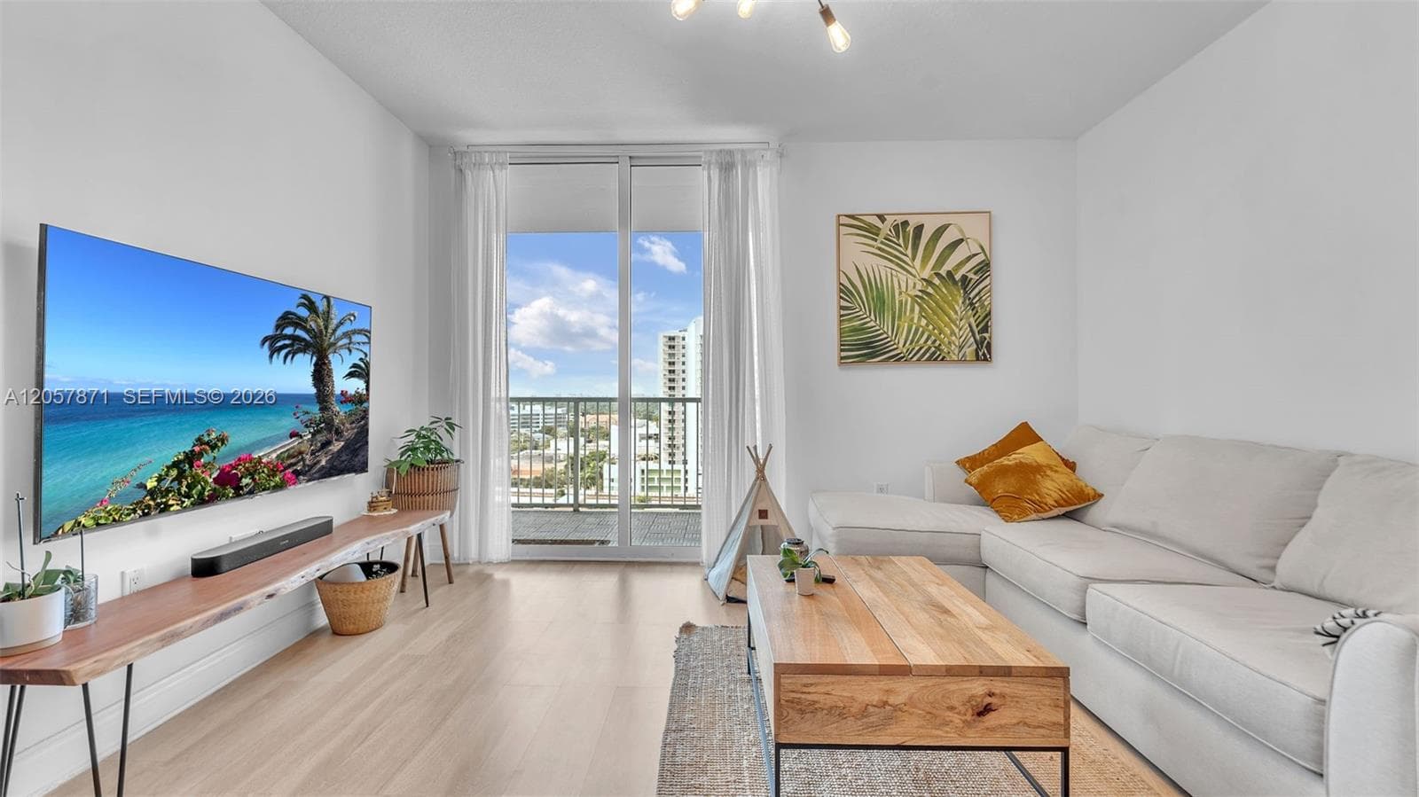 1250 S Miami Ave # 1307, Miami FL 33130 photo 2