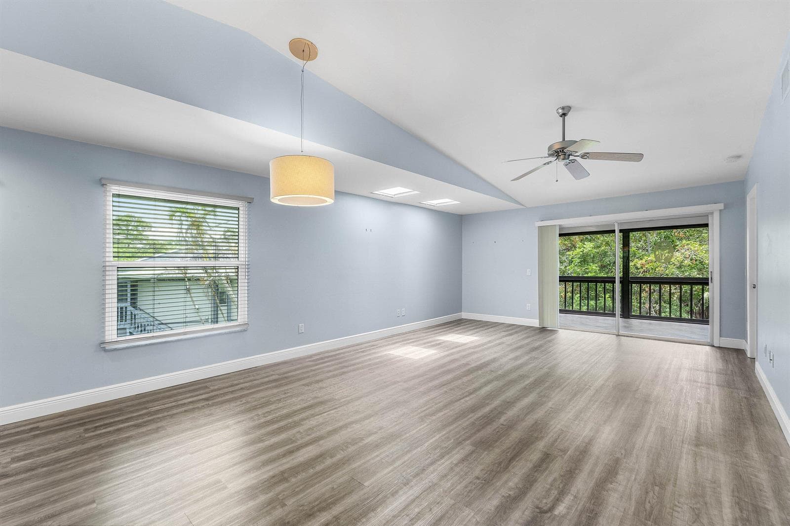 8388 SE CROFT Circle # 6, Hobe Sound FL 33455 photo 2