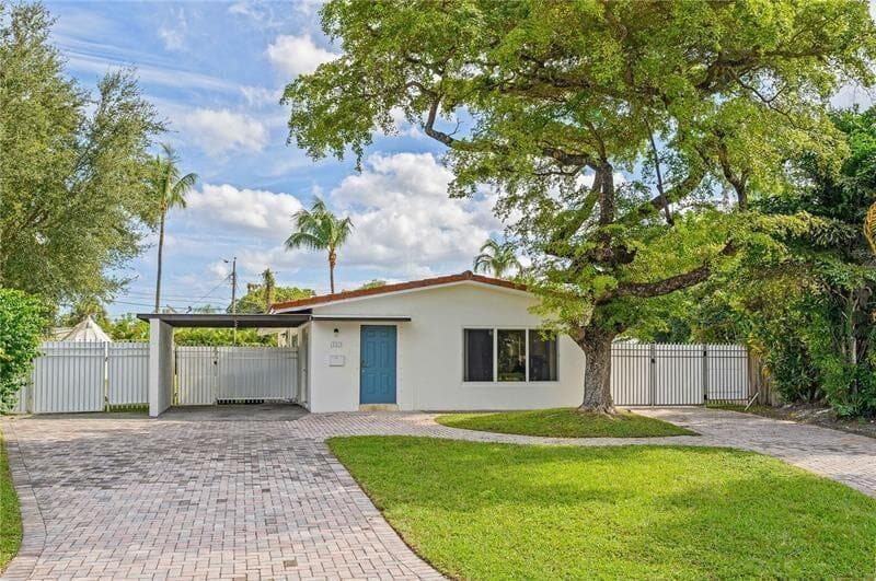 332 NW 26TH Court, Wilton Manors FL 33311