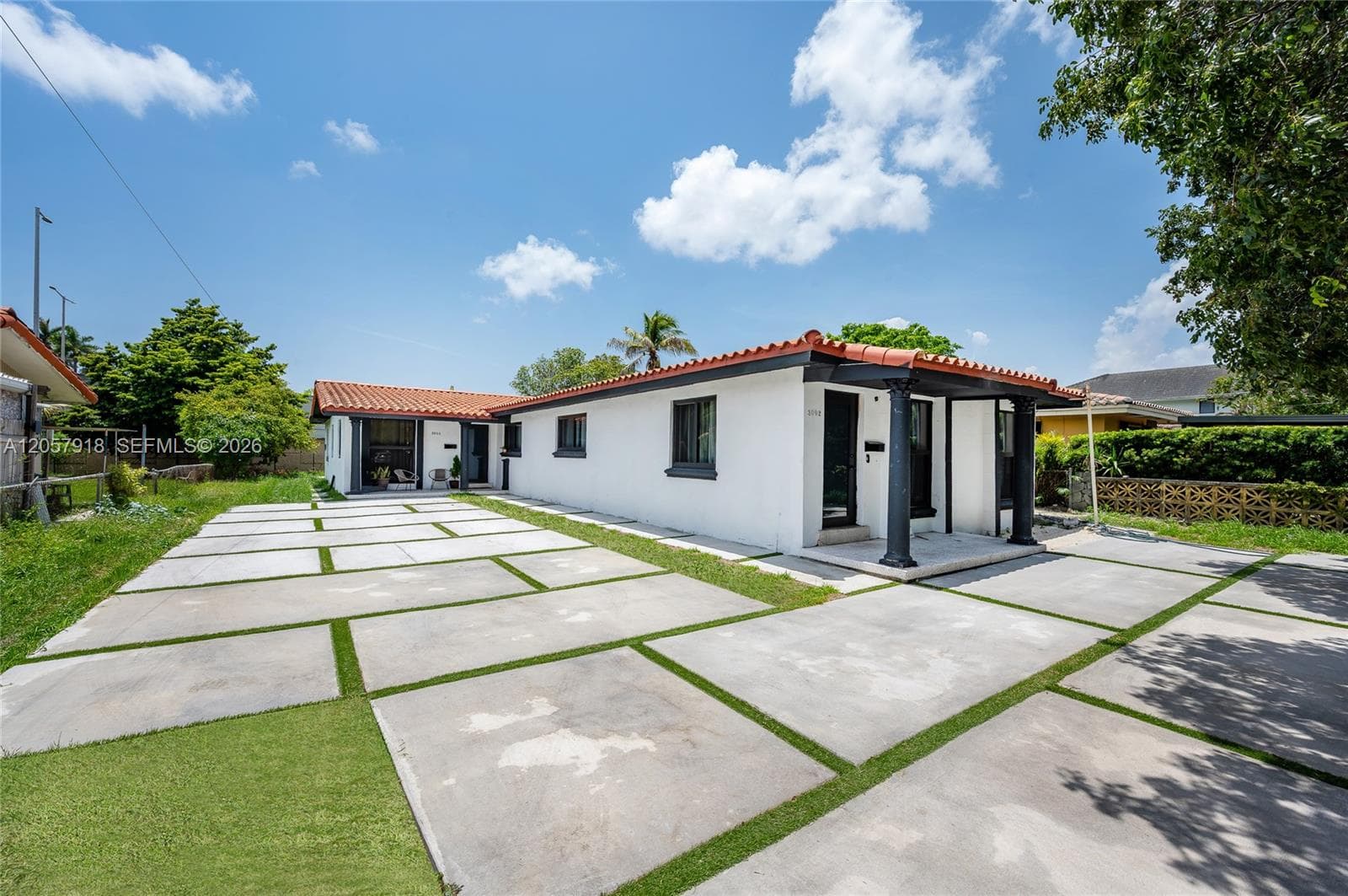3000 NW 13th st, Miami FL 33125 photo 2