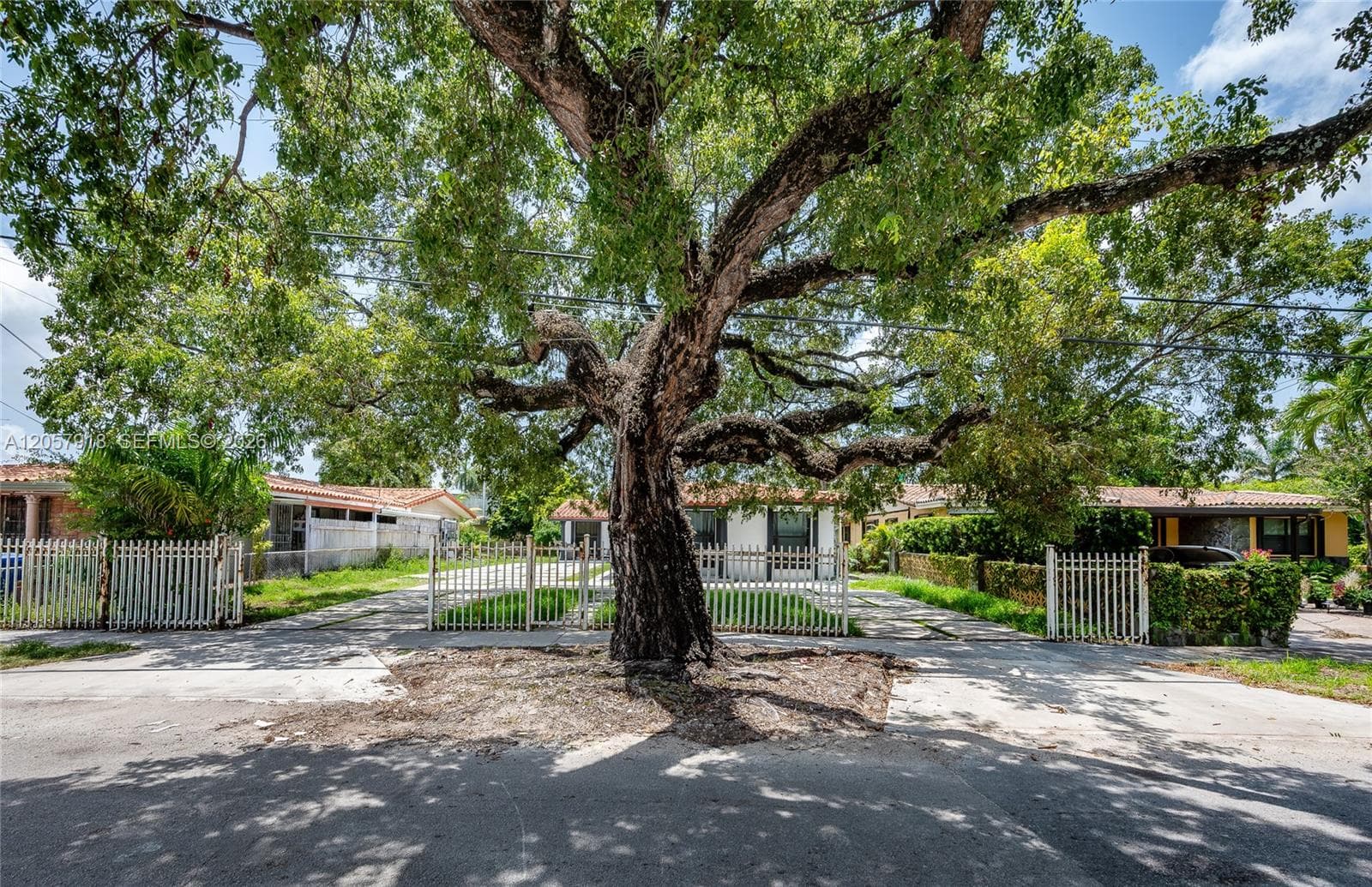 3000 NW 13th st, Miami FL 33125 photo 4