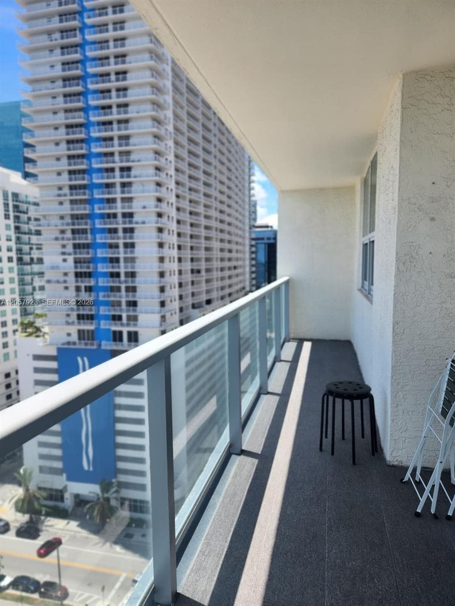 1155 Brickell Bay Dr # 1807, Miami, FL 33131 photo 2