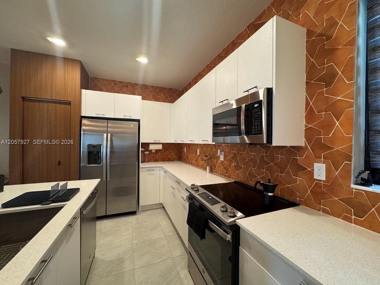 8316 NW 43rd St, Doral FL 33166 photo 5