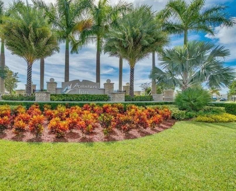 317 NE 194th Ln # 317, Miami FL 33179 photo 3