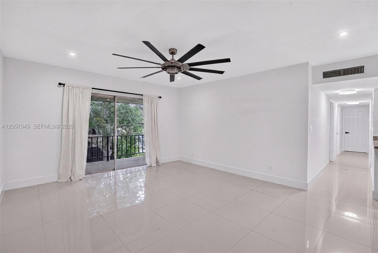 13707 SW 91st Ct # Apt G, Miami FL 33176 photo 4