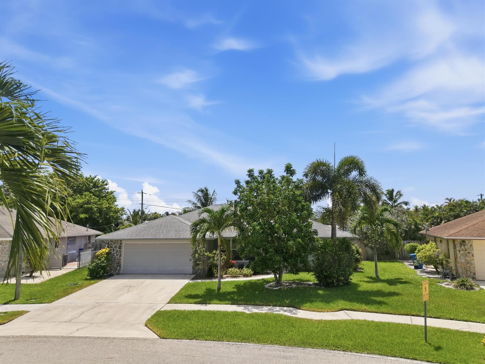 1081 Palama Way, Lantana FL 33462 photo 2