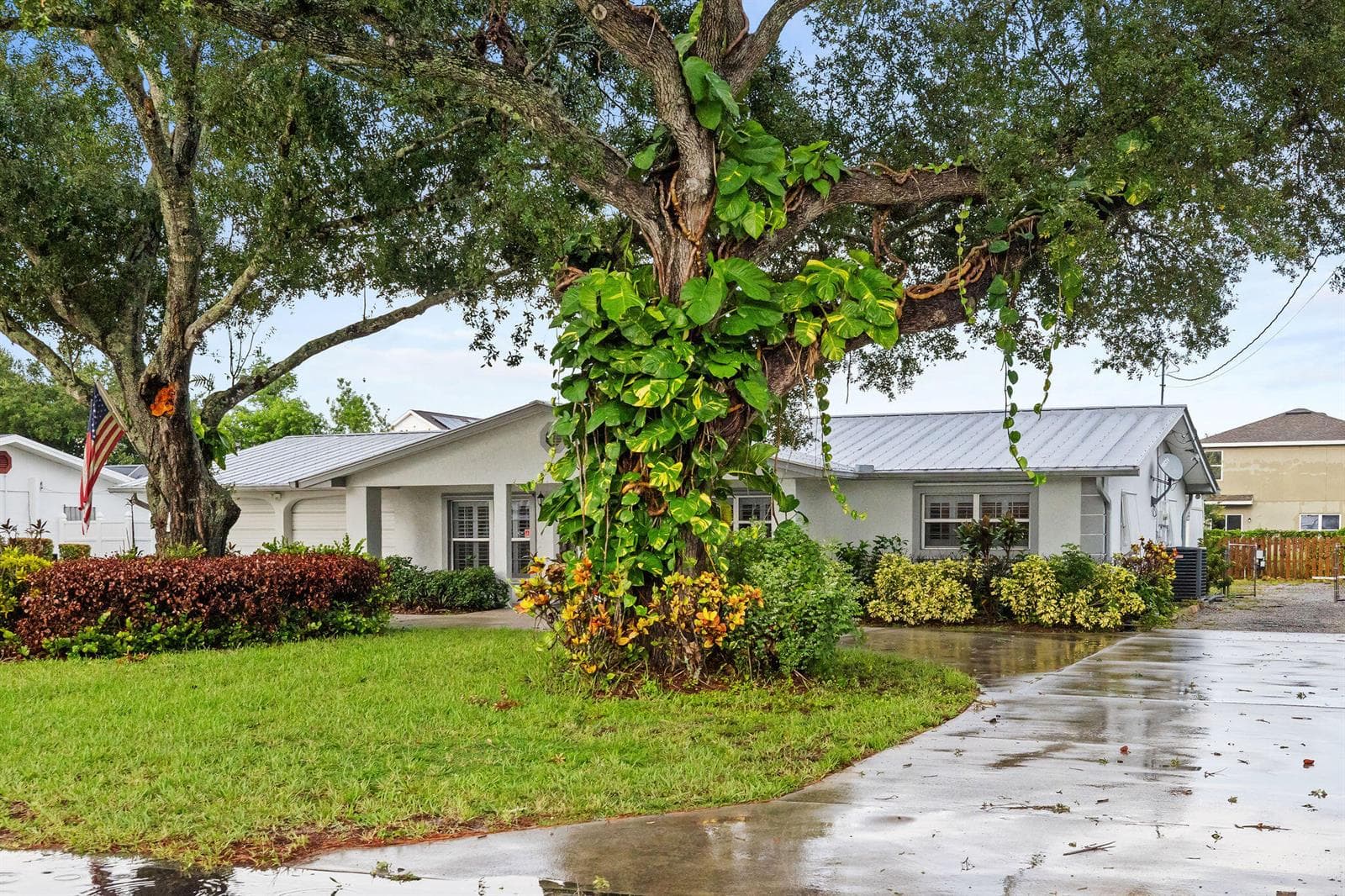 3324 SUNRISE Boulevard, Fort Pierce FL 34982 photo 2