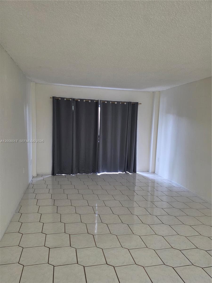 4158 Inverrary Dr # 308, Lauderhill FL 33319 photo 4