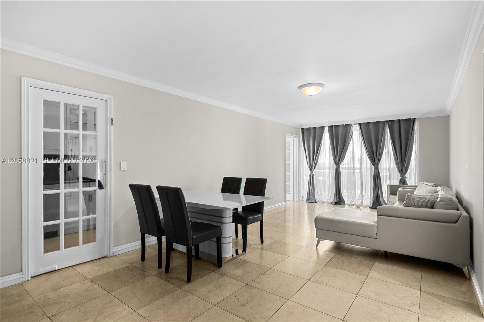 18011 Biscayne Blvd # 902, Aventura FL 33160