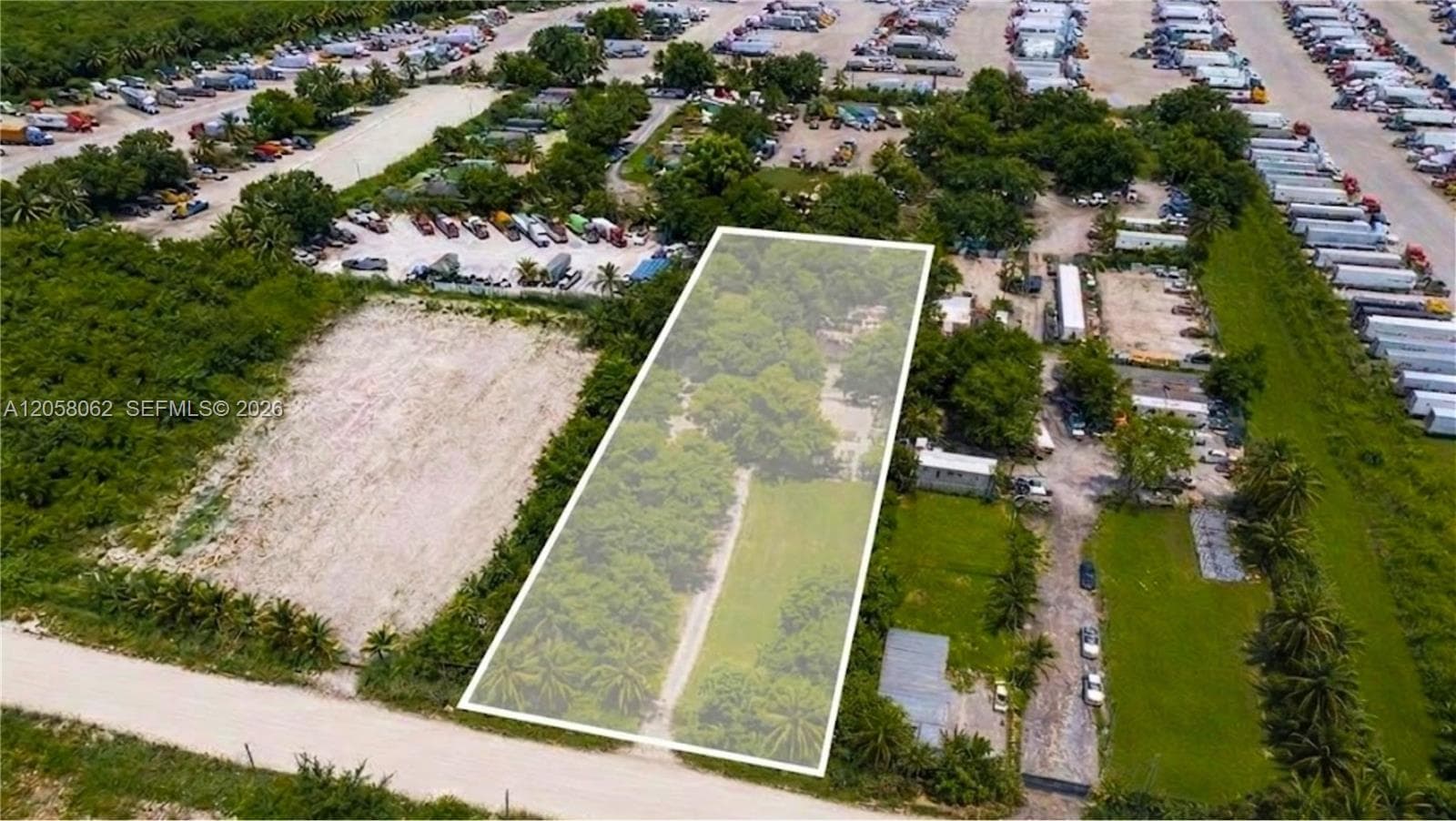 12055 NW 157th St, Hialeah FL 33018 photo 3